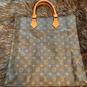 Louis Vuitton Bag - Authentic